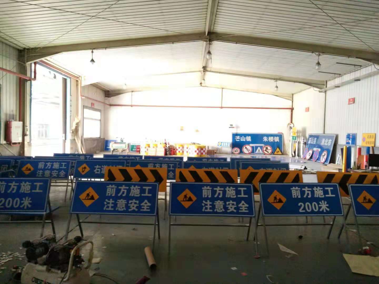 河南交通標(biāo)志牌